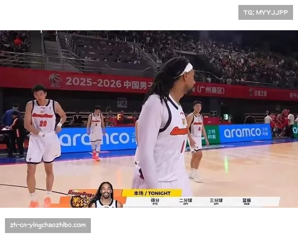 萨林杰轰32分11篮板 内线支点作用支撑广东攻防体系